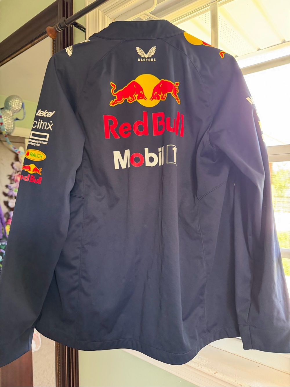 Oracle Red Bull Racing Navy Team Softshell Jacket - Picture 5 of 6